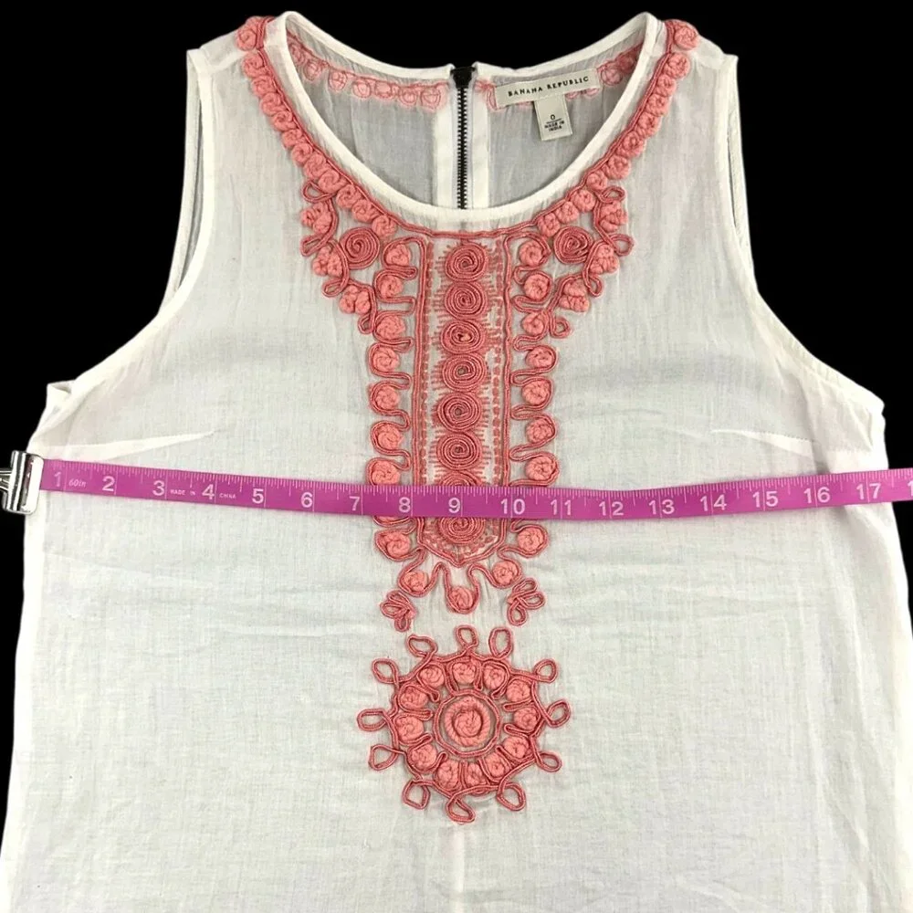 Banana Republic Sleeveless Tank Top‎